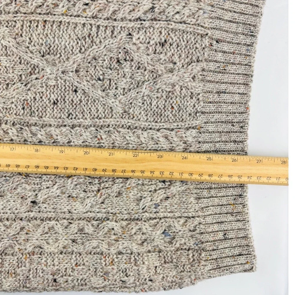 JM Cooper British Wool Cable Knit Sweater Oatmeal Tweed Crew Neck Made in UK M
